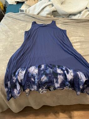 Blue Sleeveless dress with watercolor Tie-Dye Eyelet Hem